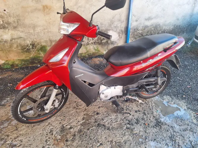 Vende-se ou troco por maior cilindrada 