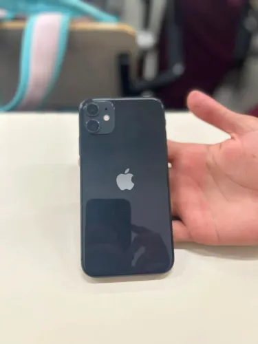 iPhone 11 Seminovo