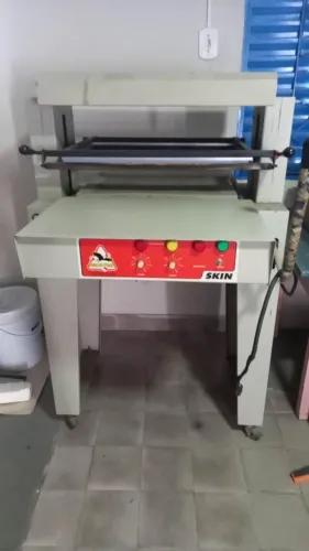 Máquina encarteladora Skin 55x37 seladora 220v