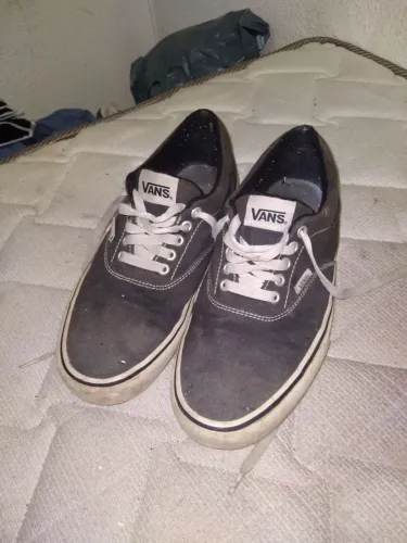 Tênis Vans N°40 (original) preto/branco