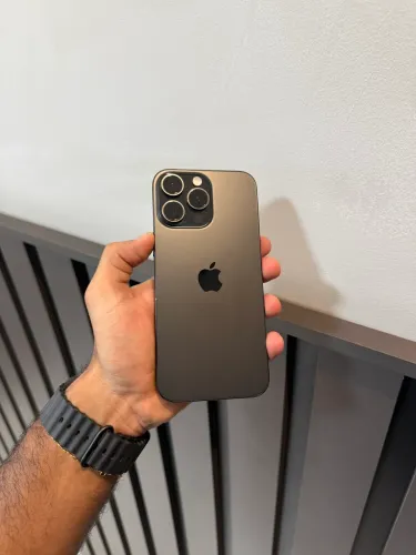 Iphone 16 pro Max 256gb seminovo bateria 95%