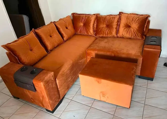 Sofás novos é aqui direto da fábrica para sua casa.  