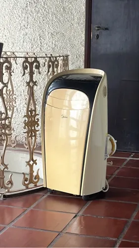 Ar condicionado portátil 10.500Btus