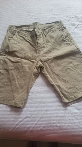 Vendo Bermuda Ogochi tamanho 42