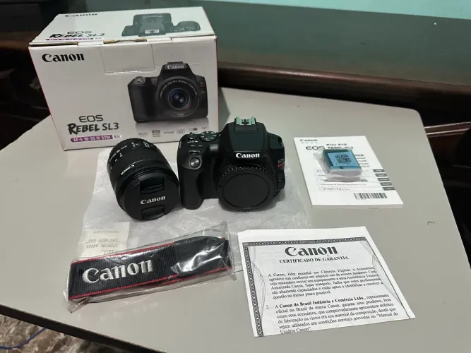 Canon EOS Rebel SL3 + Lente EF-S 18-55 IS STM
