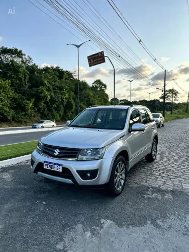 Suzuki Grand Vitara 2.0 16V 4x2/4x4 5P Aut. 2014