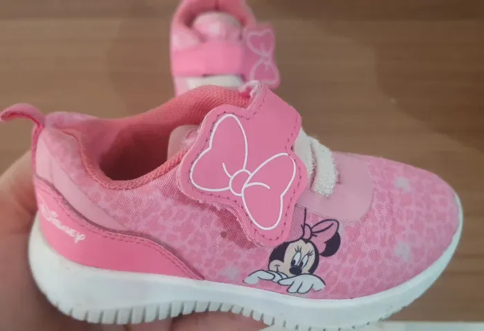 Tenis Minnie Disney N°24