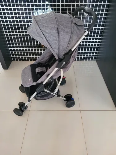 Carrinho Next - Safety 1st, com almofada extra