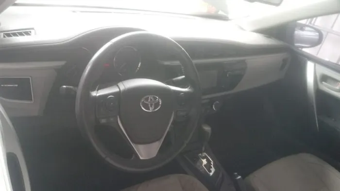 Corolla Toyota 2.0 2015 Sucata para retirada de peças