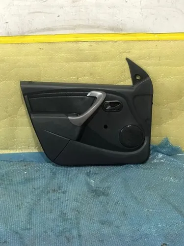Forro Porta Renault Sandero Dianteiro L. Esquerda