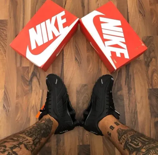 Nike 