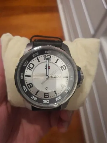 Relógio Tommy Hilfiger novíssimo