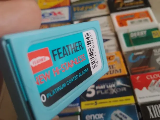 135 lâminas de barbear sortidas