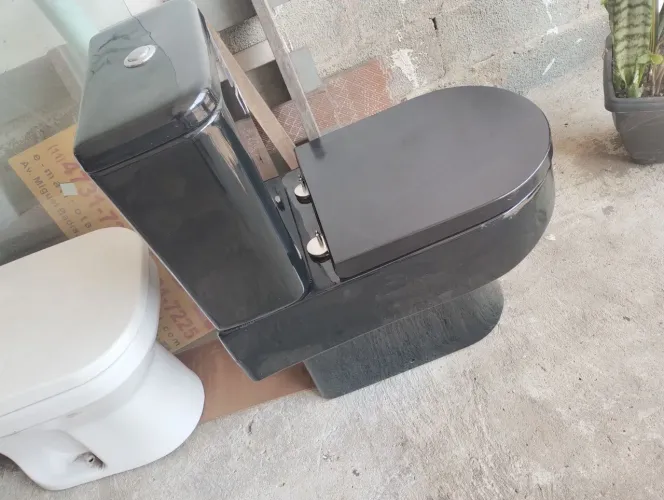 Kit vaso caixa assento Carrara ébano brilhante deca