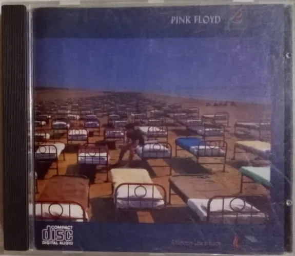  tenho 6 CDs do Pink Floyd - Leia todo o anuncio