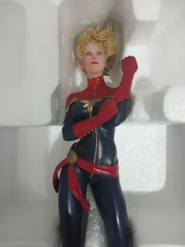 Captain Marvel iron Studios capitã bds 1/10