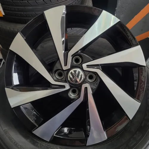 Jogo de rodas Voyage e Gol aro 15 4x100