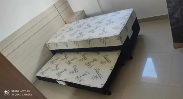 Cama box com auxilia(Brinde Gratis)