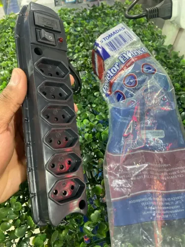 Extensão 6 tomada P/ Eletrônicos Bivolt fogão ou Geladeira 