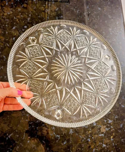 Prato em Cristal lapidado para bolo