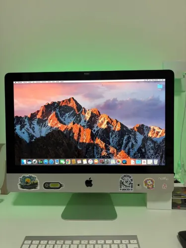 Mac 21 polegadas e teclado original