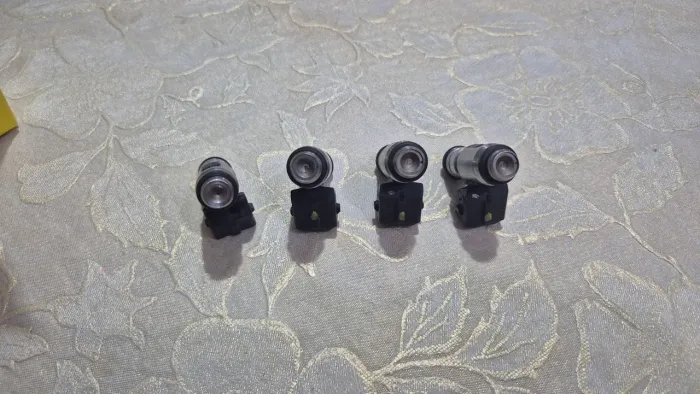 Bico injetor Mitsubishi Pajero TR4 OEM