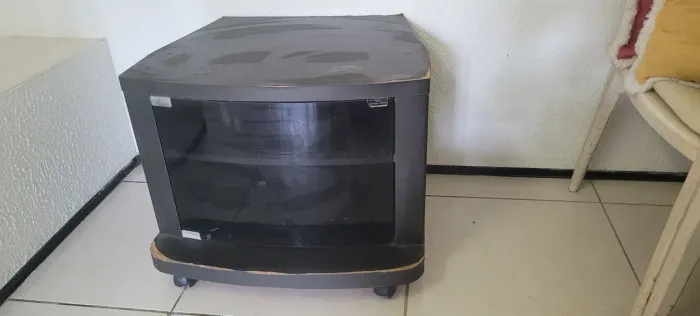 Rack de TV Preto com Vidro