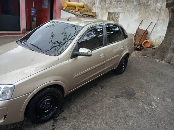 Chevrolet Corsa Sed. Premium 1.4 8V Econoflex 4P 2012