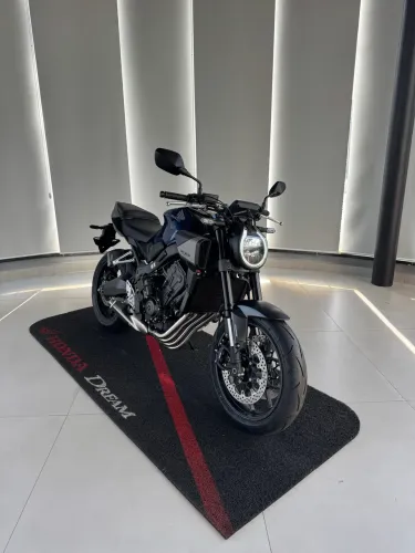 Moto Honda - CB 650R E-Clutch