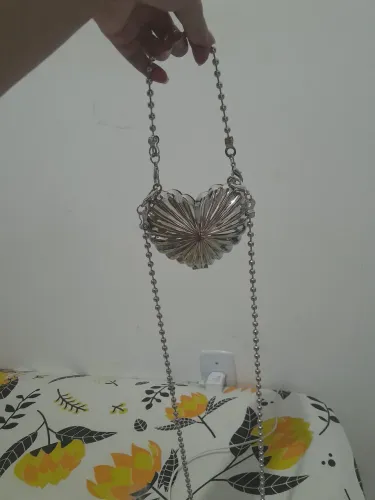 Bolsinha de coração nova