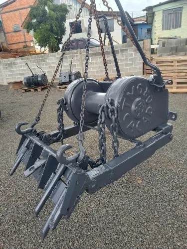 Guincho TMO CAÇADOR 33 toneladas 