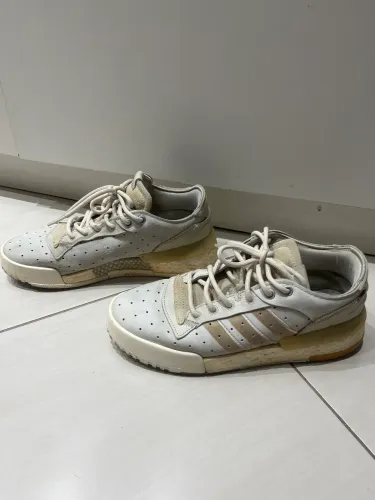 Adidas Rivalry