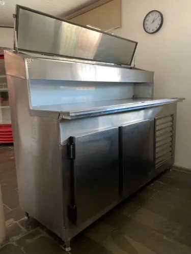 Bancada Refrigerada Industrial - Ideal para Restaurantes