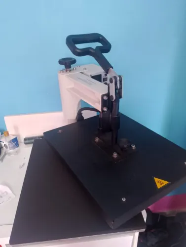 Máquina de estampar camisas