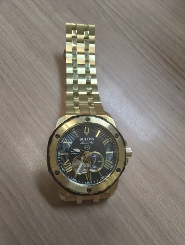 Bulova Marine Star dourado
