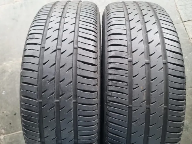 02 pneus 185/60r15 F700 Firestone (450 o par)