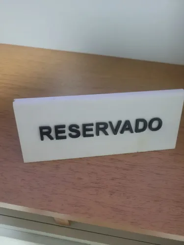 Placa em Acrilico escrito Reservado