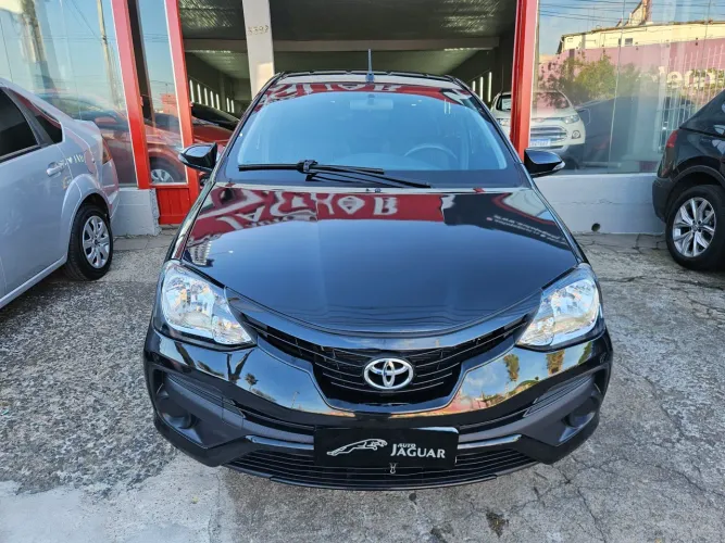 Toyota Etios X Plus Sedan 1.5 Flex 16V 4P Mec. 2019