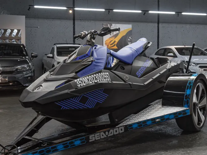 BRP Seadoo SparkTrixx 2022 (Apenas 52hrs!)