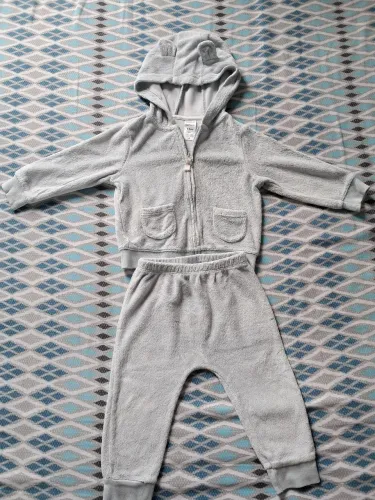 Conjunto de moletom Carter's 12m