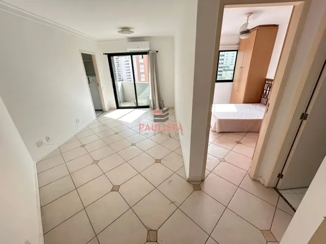 Apartamento SEMI MOBILIADO para LOCAÇÃO de 43 m2 de 1 dorm, 1 vaga, lazer na Aclimação, Sã
