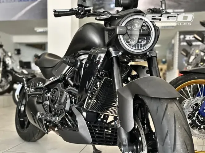 Zontes S350 Muscle Custom