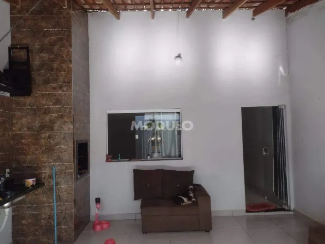 CASA RESIDENCIAL à venda, 2 quartos, 2 vagas, JARDIM CANAA - Uberlândia/MG