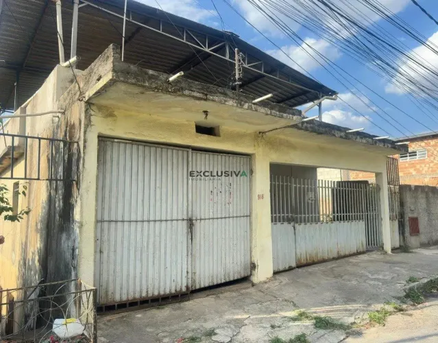 Oportunidade - Lote de 360m² com casa de 3 quartos - 5 barracões no Eldorado !