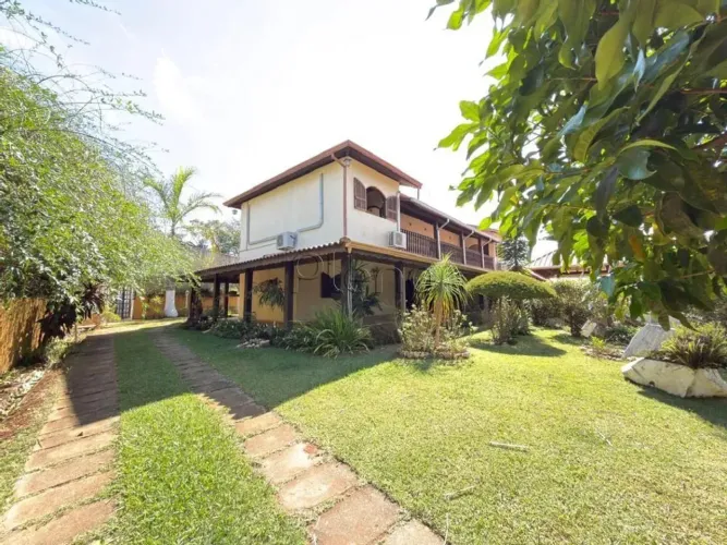 Chácara à venda em Louveira, Monterrey, com 7 quartos, com 2000 m²