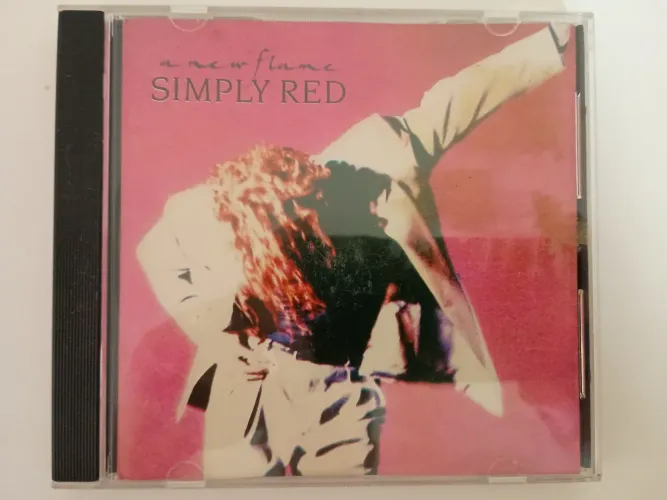 CD Simply Red - A new flame