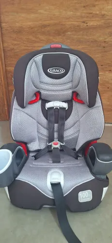 Cadeirinha infantil Graco