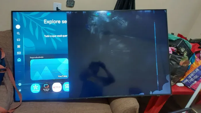 Televisão para retirada de peças