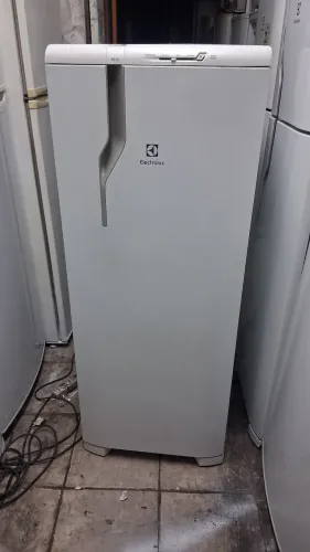 Vendemos essa geladeira electrolux com 90 dias de garantia