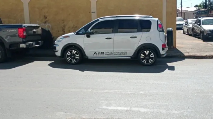 Citroen Aircross GLX 1.6 Flex 16V 5P Mec. 2014
